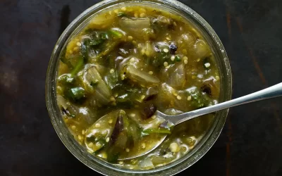 Quick Roasted Tomatillo Salsita