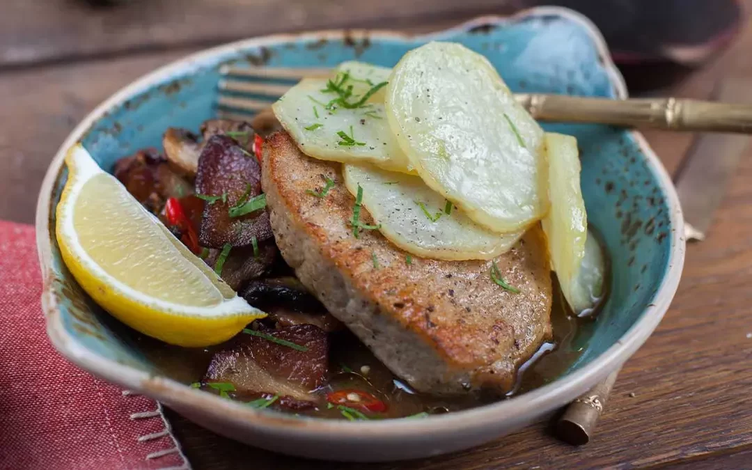 Pork Loin with Mushrooms and Potatoes